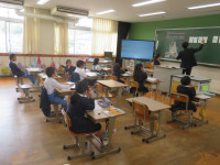 ３年
